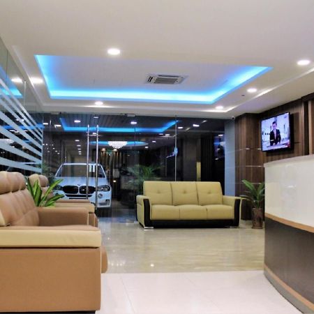 Eco Hotel At Bb Куала Лумпур Екстериор снимка