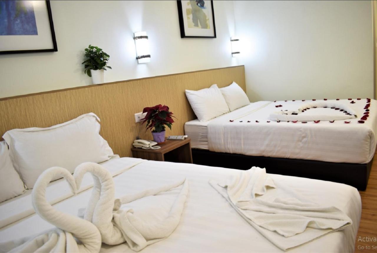 Eco Hotel At Bb Куала Лумпур Екстериор снимка